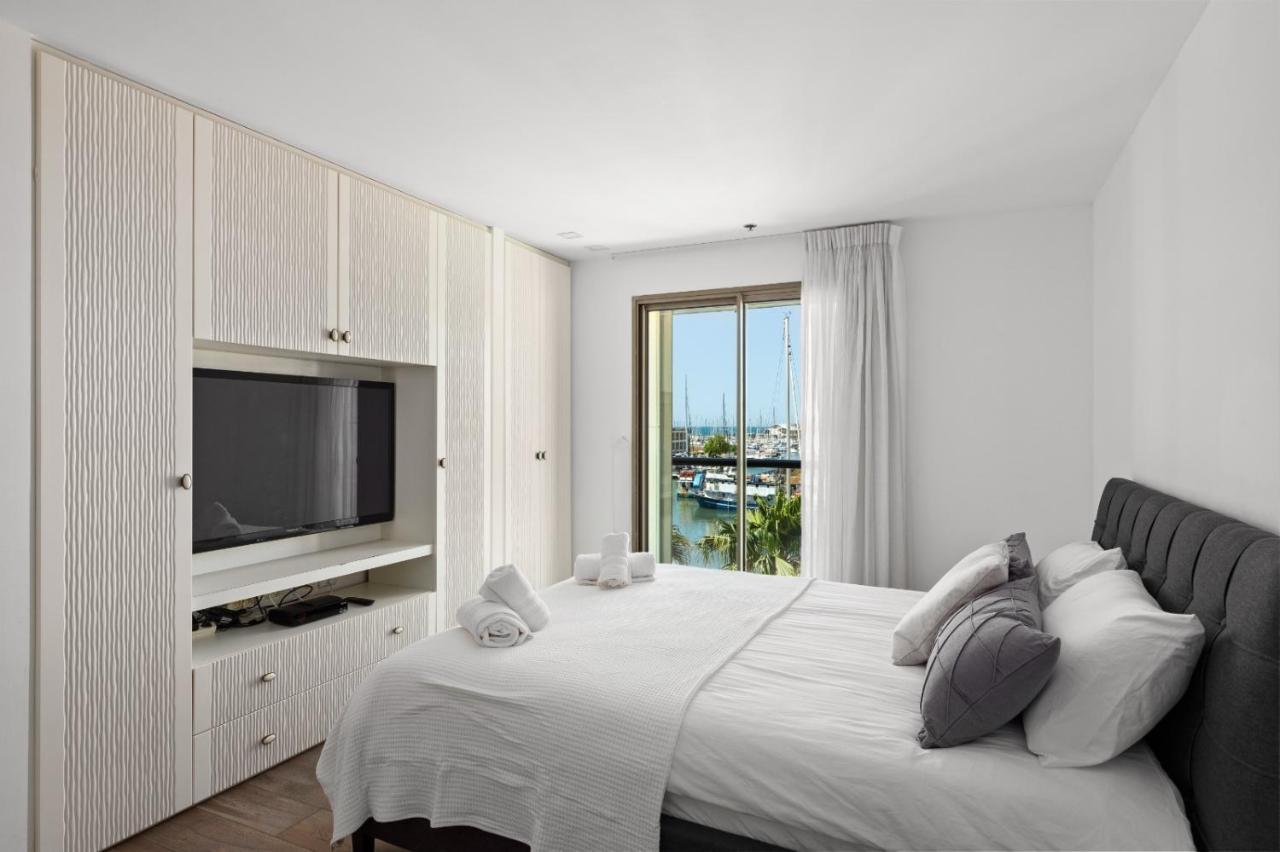 Water Front Luxury Family Apartment Herzliya Exterior photo